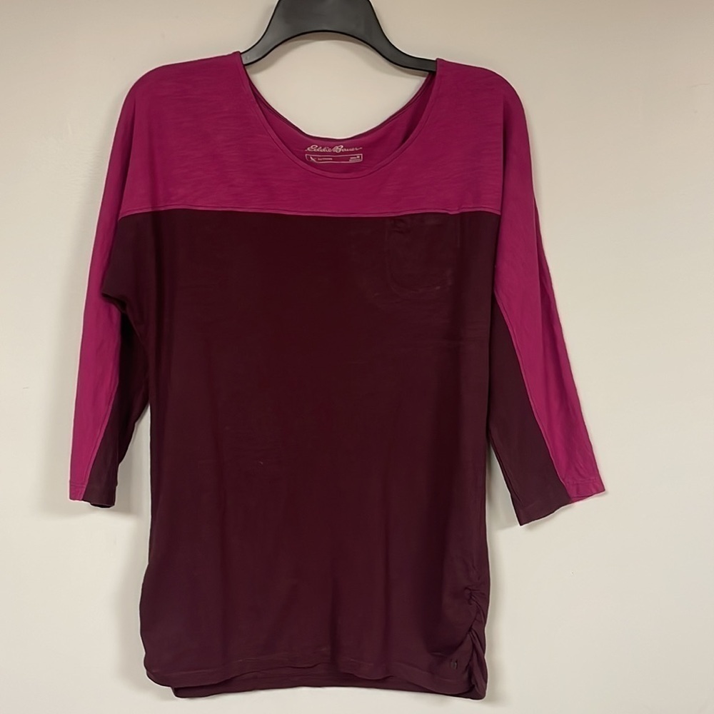 Eddie Bauer Women's , Two color tee, 3/4 sleeves, maroon/pink,  elastic sides, M